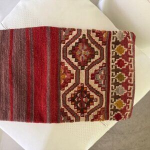 BNWT Pottery Barn Mahal Kilim Pillow Cover